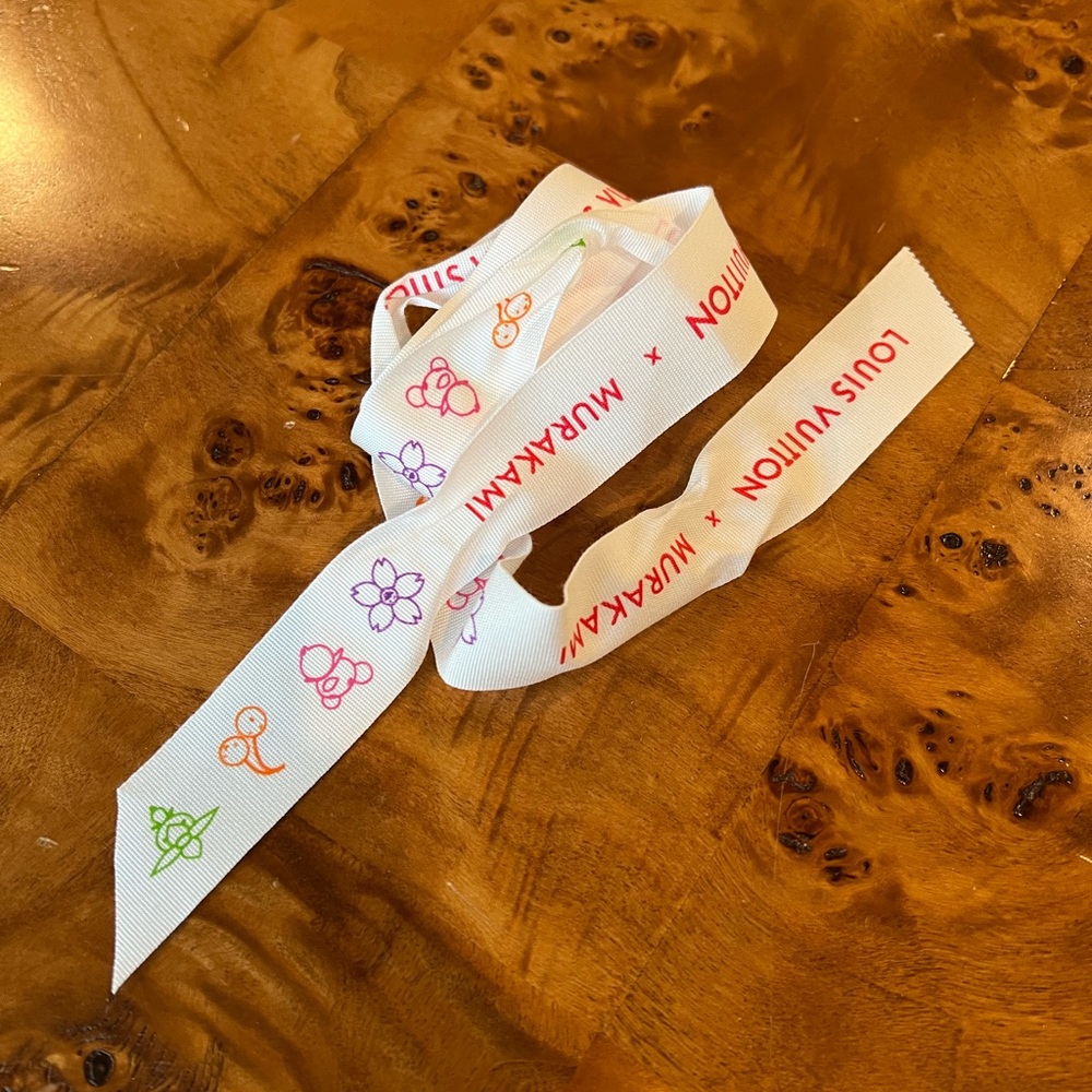 Louis Vuitton Murakami ribbon